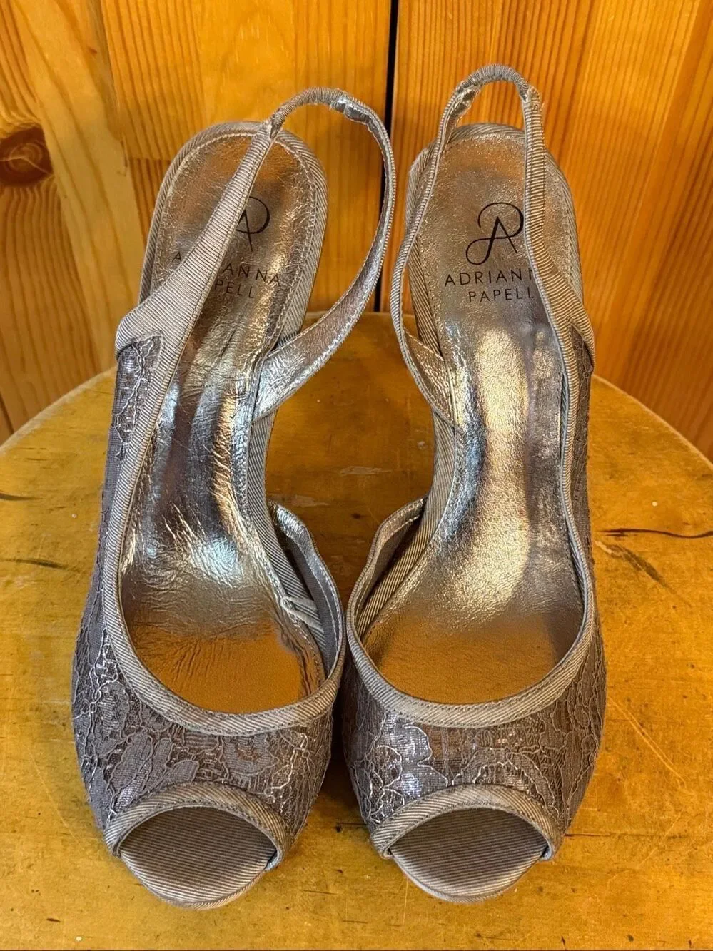 Adrianna Papell Georgi LC Khaki 1890 Mesh Lace Heels Size 9M